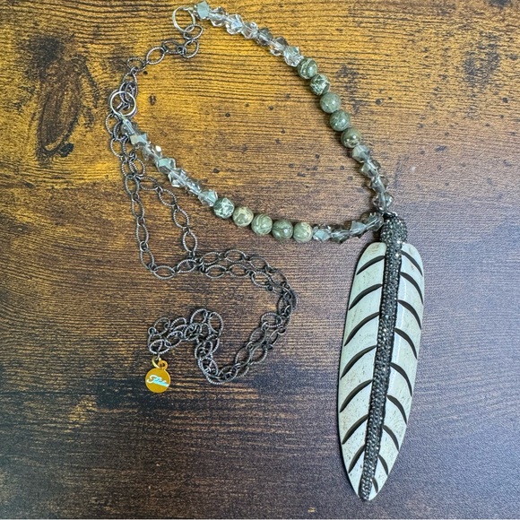 Bohemian Black and Silver Cream Feather Pendant Necklace Carved Resin Rhinestone - Picture 2 of 9